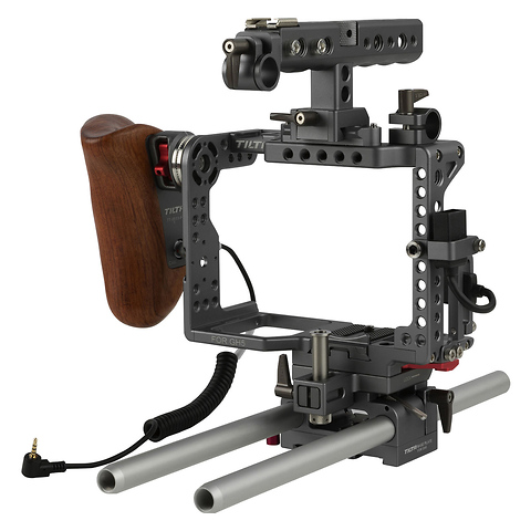 ES-T37A GH5 Handheld Camera Cage Rig with Wooden Handgrip (Open Box) Image 3