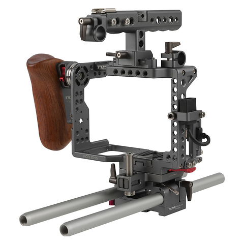 ES-T37A GH5 Handheld Camera Cage Rig with Wooden Handgrip Image 1