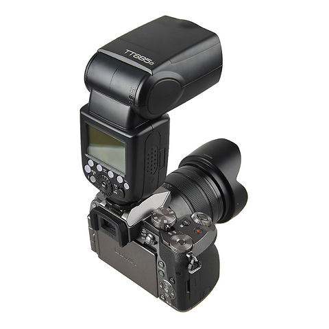 TT685F Thinklite TTL Flash for Fujifilm Cameras Image 7