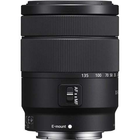 E 18-135mm f/3.5-5.6 OSS Lens Image 2