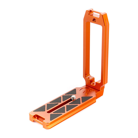 QR11-FBC Universal Full-Size L-Bracket (Copper Orange) Image 1