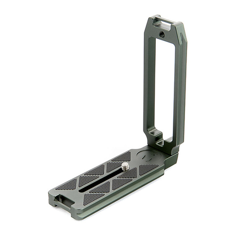 QR11-FBG Universal Full-Size L-Bracket (Metallic Slate Gray) Image 2