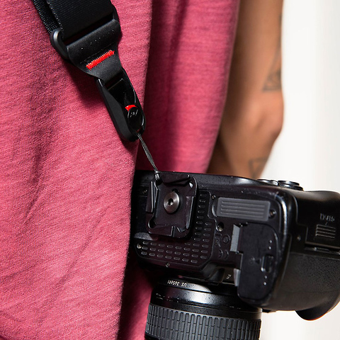 Slide Camera Strap (Black) Image 5