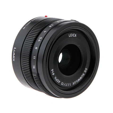 LUMIX G Leica DG Summilux 15mm f/1.7 Lens - Black (Open Box) Image 2