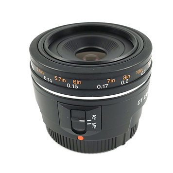 SAL 30mm f/2.8 DT AF Macro Alpha-Mount Lens - Pre-Owned