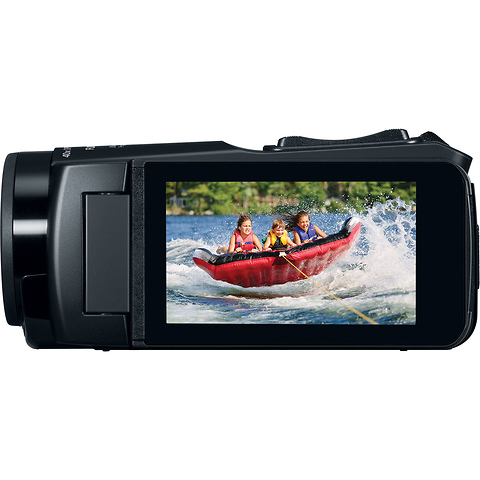 Vixia HF W11 Waterproof Camcorder Image 4