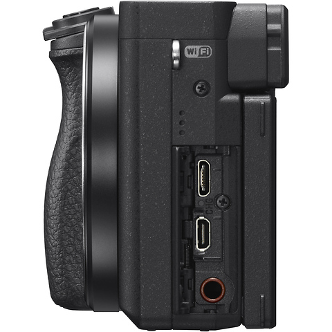 Alpha a6400 Mirrorless Digital Camera with 18-135mm Lens (Black) Image 4
