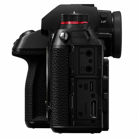 Lumix DC-S1 Mirrorless Digital Camera with 24-105mm Lens Kit (Black) Image 1