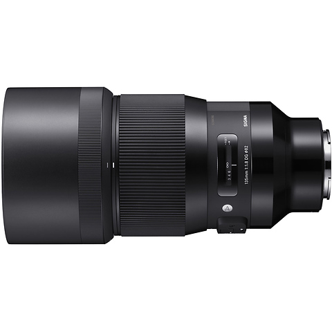 135mm f/1.8 DG HSM Art Lens for Leica L-Mount Image 0