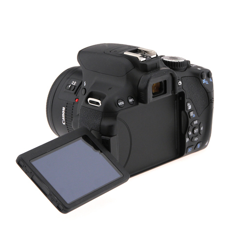 EOS 650D / T4i Body w/ 50mm f/1.8 II Lens Kit - Pre-Owned Image 1