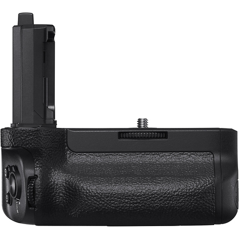 VG-C4EM Vertical Grip Image 0