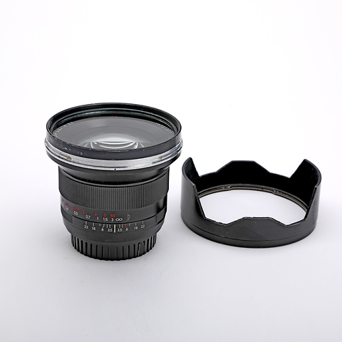 18mm f/3.5 ZE Lens for Canon - Pre-Owned Image 0