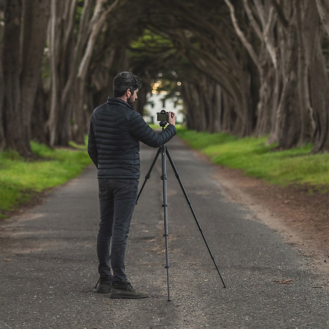 Carbon Fiber Travel Tripod Image 4