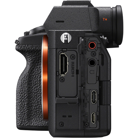Alpha a7 IV Mirrorless Digital Camera Body with VG-C4EM Vertical Grip Image 4