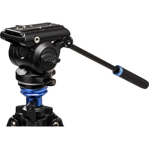 A2573F Aluminum Single Tube Tripod with S4Pro Fluid Video Head Image 3