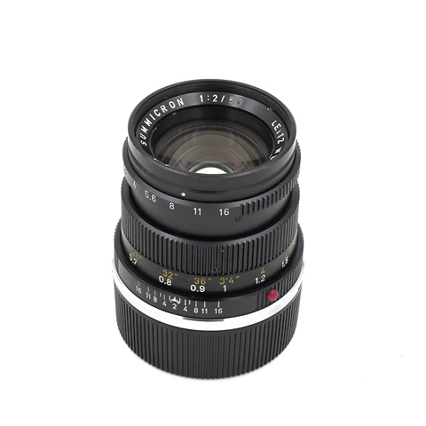 Summicron-M 50mm f/2.0 Lens Black - Pre-Owned Image 2