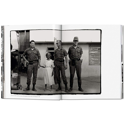 Annie Leibovitz: The Early Years, 1970-1983 - Hardcover Book Image 1