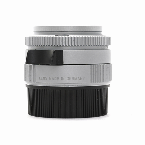 35mm f/2.0 6 Bit M ASPH Lens - Pre-Owned Image 2