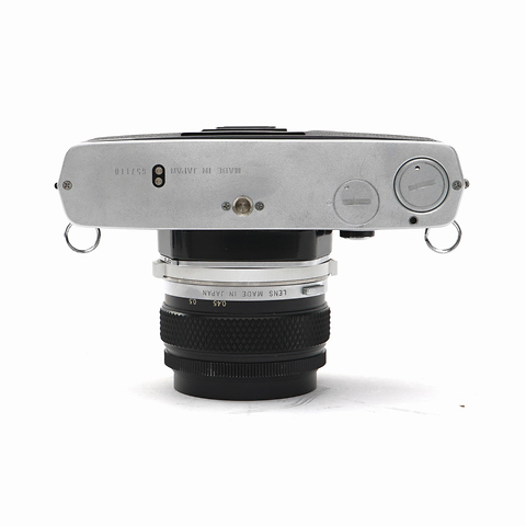 OM2N Camera with 50mm f/1.4 Lens - Pre-Owned Image 3