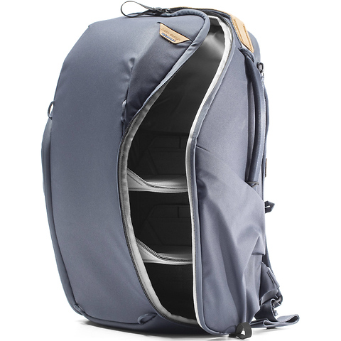 Everyday Backpack Zip (20L, Midnight) Image 3