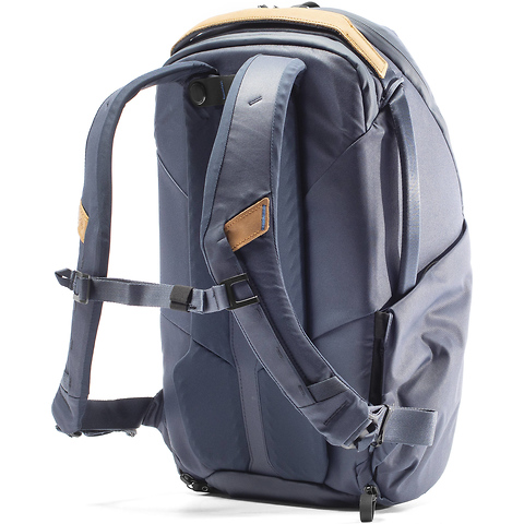 Everyday Backpack Zip (20L, Midnight) Image 4