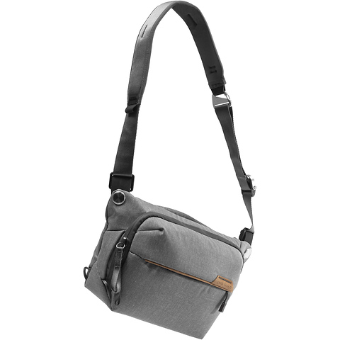 Everyday Sling v2 (3L, Ash) Image 1