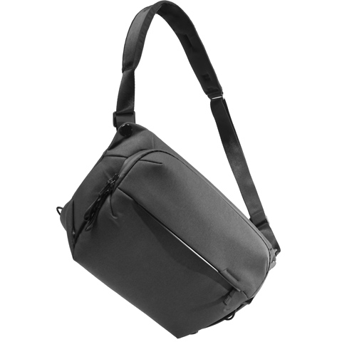 Everyday Sling v2 (10L, Black) Image 1