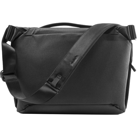 Everyday Messenger v2 (13L, Black) Image 1