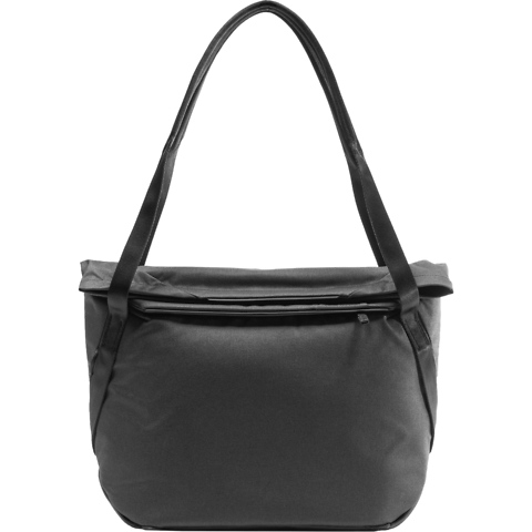 Everyday Tote v2 (15L, Black) Image 0