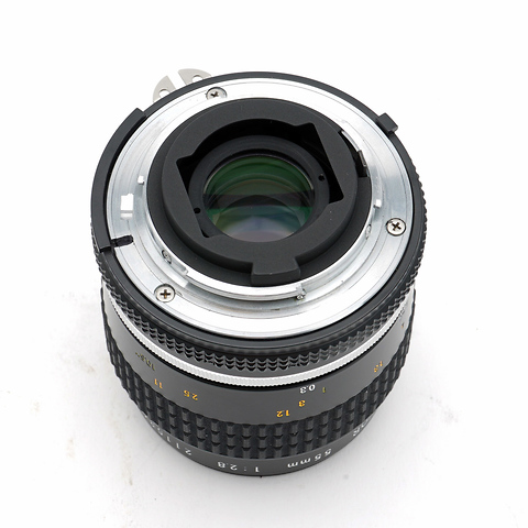 55mm f/2.8 MICRO AIS Lens - Pre-Owned Image 3