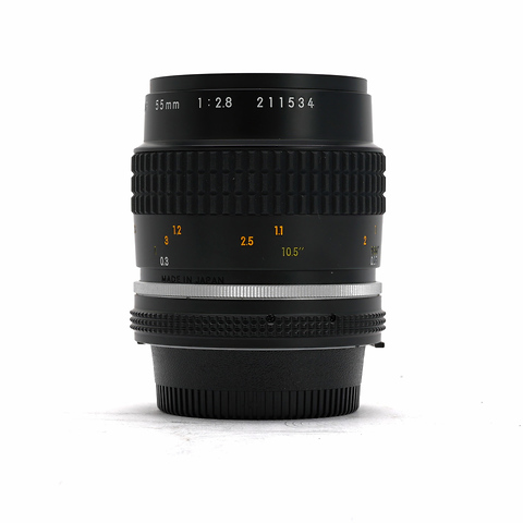 55mm f/2.8 MICRO AIS Lens - Pre-Owned Image 5