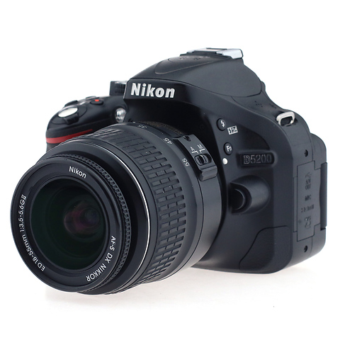 D5200 Body w/ DX AF-S Nikkor 18-55mmf/3.5-5.6G II ED  Lens - Pre-Owned Image 0
