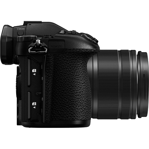 Lumix DC-G9 Mirrorless Micro Four Thirds Digital Camera with 12-60mm f/3.5-5.6 ASPH. POWER O.I.S. Lens Image 3