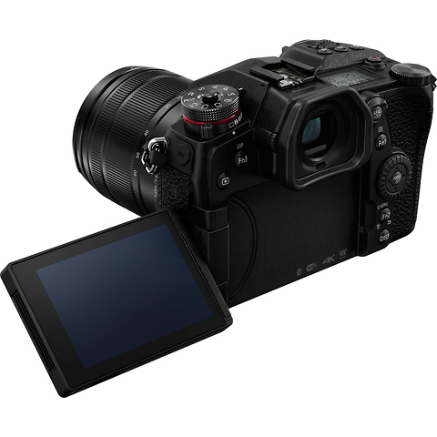 Lumix DC-G9 Mirrorless Micro Four Thirds Digital Camera with 12-60mm f/3.5-5.6 ASPH. POWER O.I.S. Lens Image 7