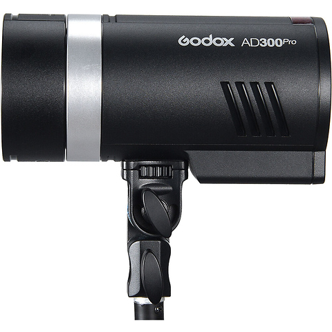 AD300Pro Outdoor Flash Image 3