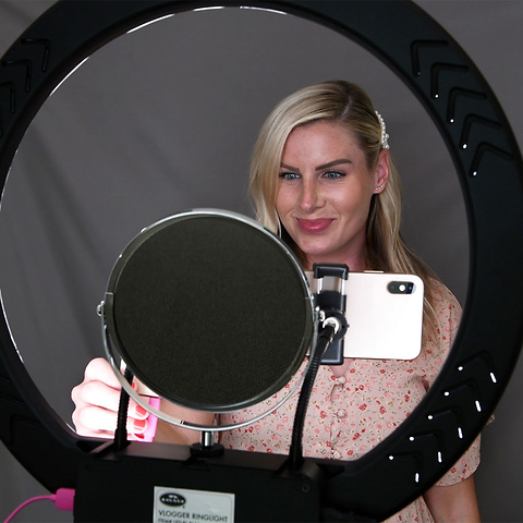 Ring Light Beauty Video Kit Image 8