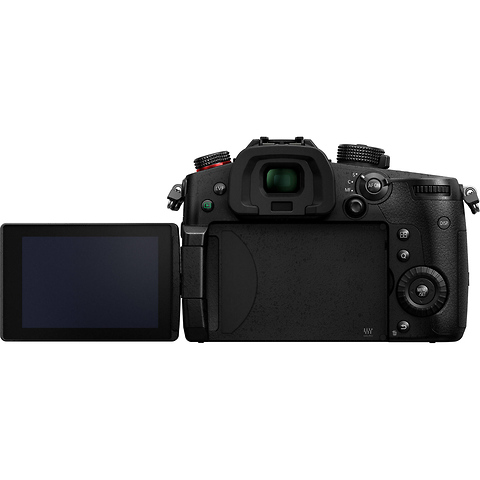 Lumix DC-GH5 II Mirrorless Micro Four Thirds Digital Camera Body with DMW-BLK22 Lithium-Ion Battery Image 7