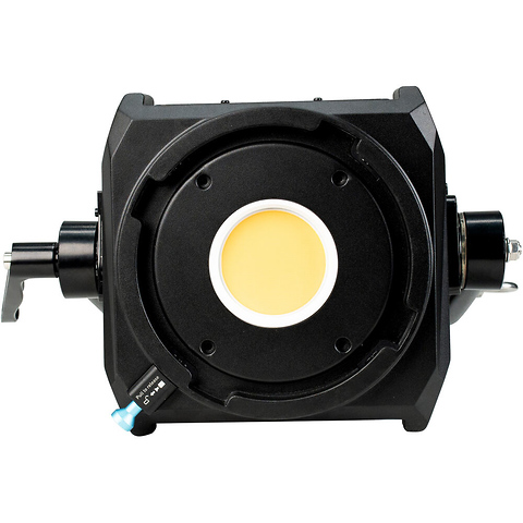 Evoke 1200 LED Light Image 1