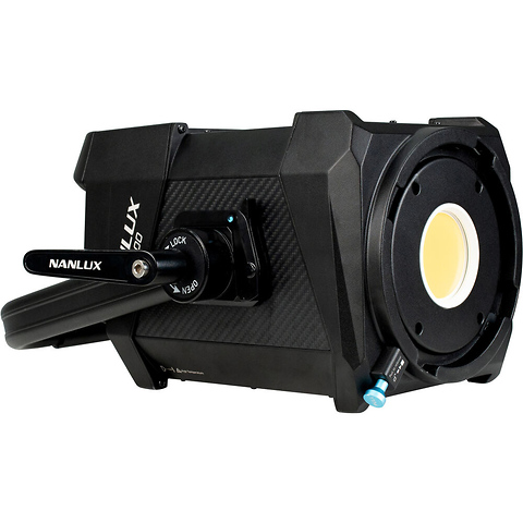 Evoke 1200 LED Light Image 2