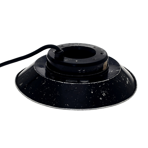 Pro 7 Ringflash Lamphead and Beauty Dish - Pre-Owned Image 0