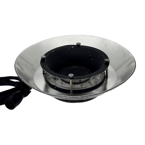 Pro 7 Ringflash Lamphead and Beauty Dish - Pre-Owned Image 1