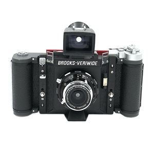 Brooks Veriwide with Super Angulon 47mm f/8 Lens & Viewfinder- Pre-Owned
