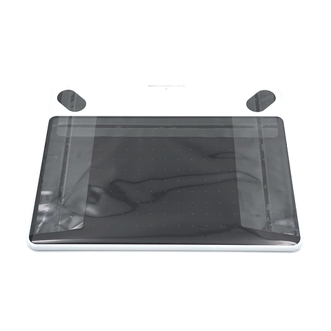 Intuos Tablet - Pre-Owned Image 1