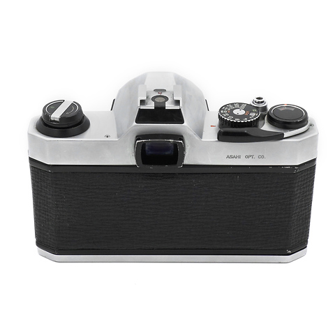 K1000 Film Camera Body with 50mm f/2.0 Lens Kit Chrome - Pre-Owned Image 1