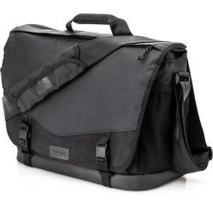 DNA 16 Pro Camera Messenger Bag (Black)