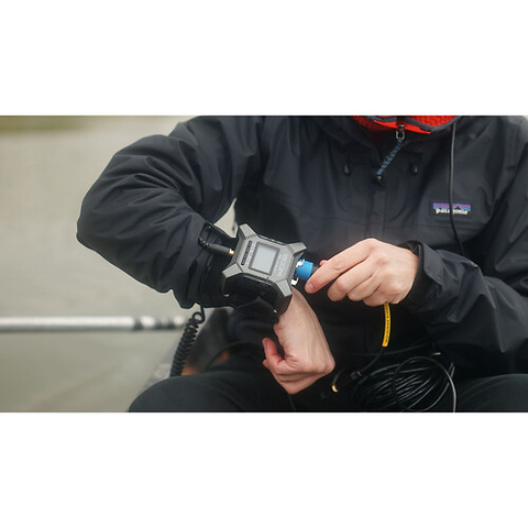 F3 2-Input / 2-Track Portable Field Recorder Image 7