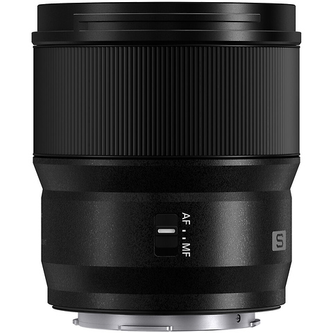 Lumix S 18mm f/1.8 Ultra-Wide Angle Lens Image 2