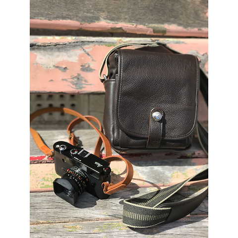 George Leather Camera Bag (Black) Image 5