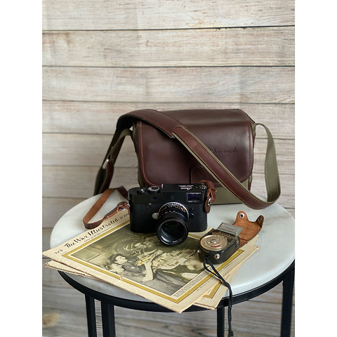 Frankfurt Camera Bag (Dark Brown) Image 8