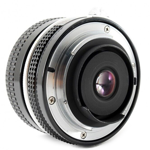 20mm f/4 Non-Ai Lens - Pre-Owned Image 1